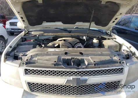 2010 Chevrolet Tahoe Ltz из США, поврежденный, VIN 1GNUCCE00AR100784